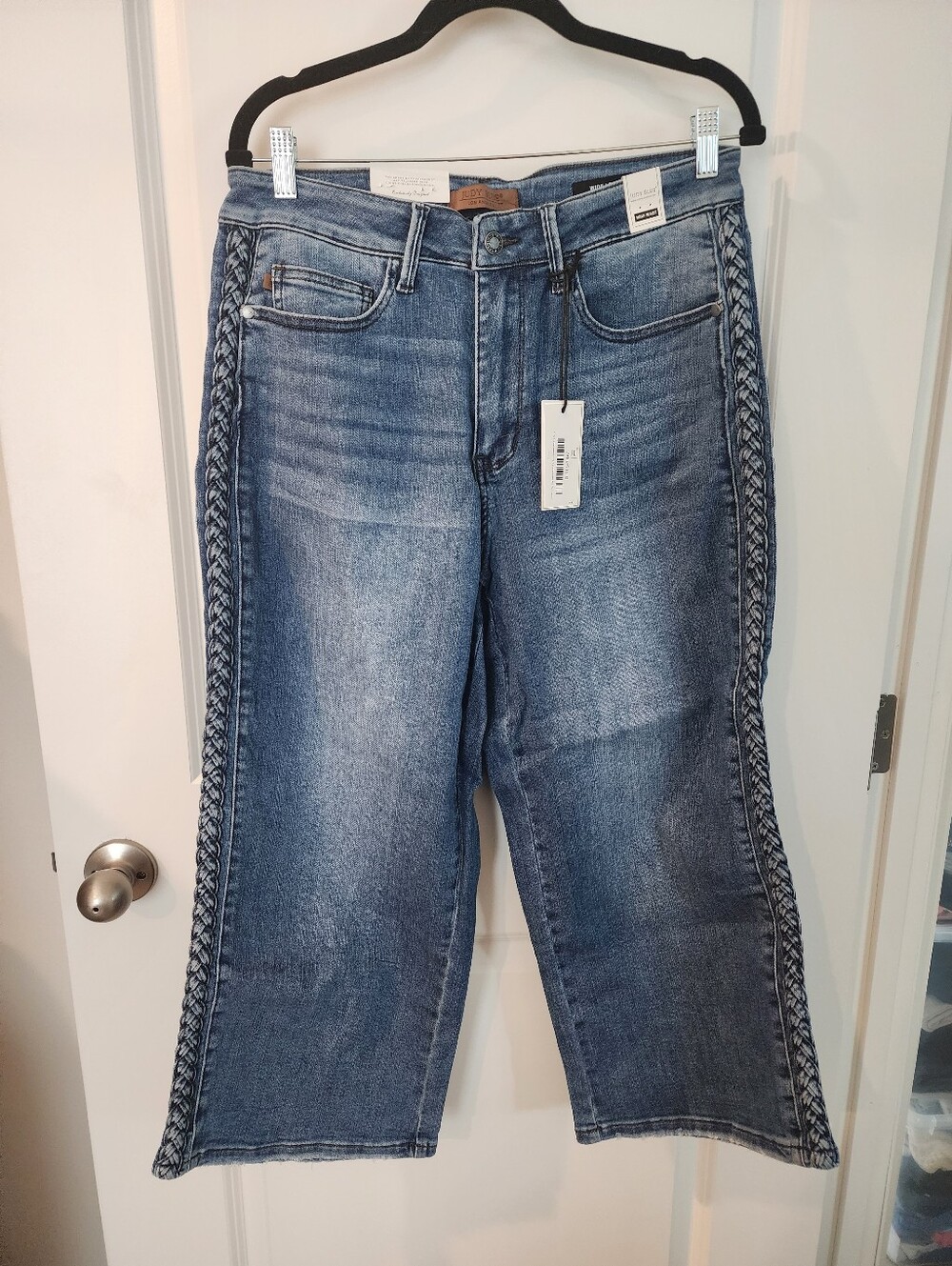 NWT! LJudy Blue Women’s Braided-Side Wide Leg Jeans - Blue Size 14w.